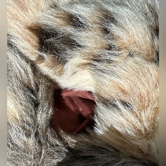 💗Vintage💗 Irving Posluns: Women’s Vintage Faux Fur Coat- Size 11-12 - Picture 14 of 14